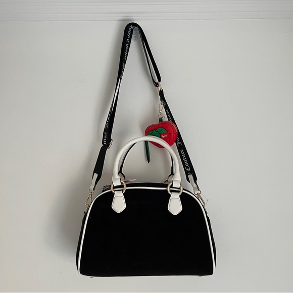 VIRAL juicy couture- sweet n juicy apple (strawberry) satchel bag 🍓 - Picture 2 of 6